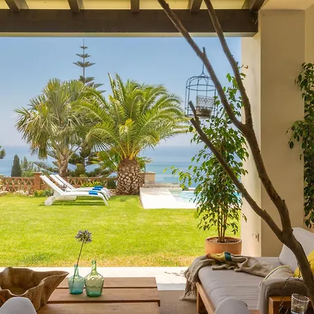 Lxr With Breathtaking Views To The Mediterranean 4 Hab