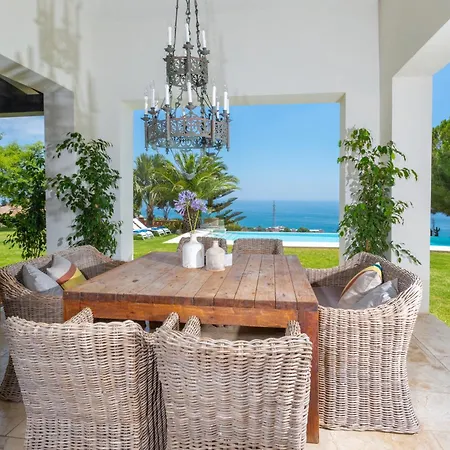 Villa Lxr With Breathtaking Views To The Mediterranean 4 Hab Torremuelle